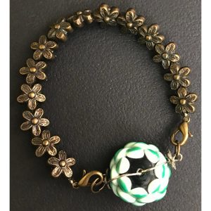 Green and Brass Flowers Bracelet