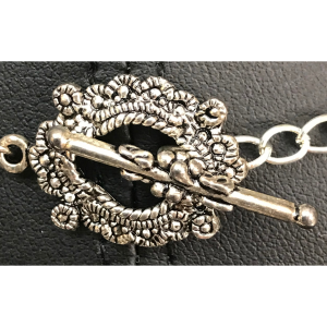 Never Give Up Breast Cancer Awareness Necklace - Image 2