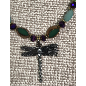Rhinestone Dragonfly & Green Bead & Crystal Necklace - Image 3